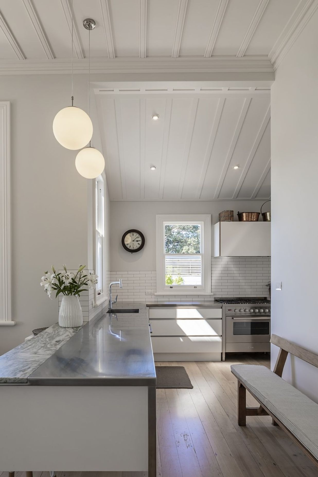 Stanley Point Villa by Salmond Reed Architects | ArchiPro NZ