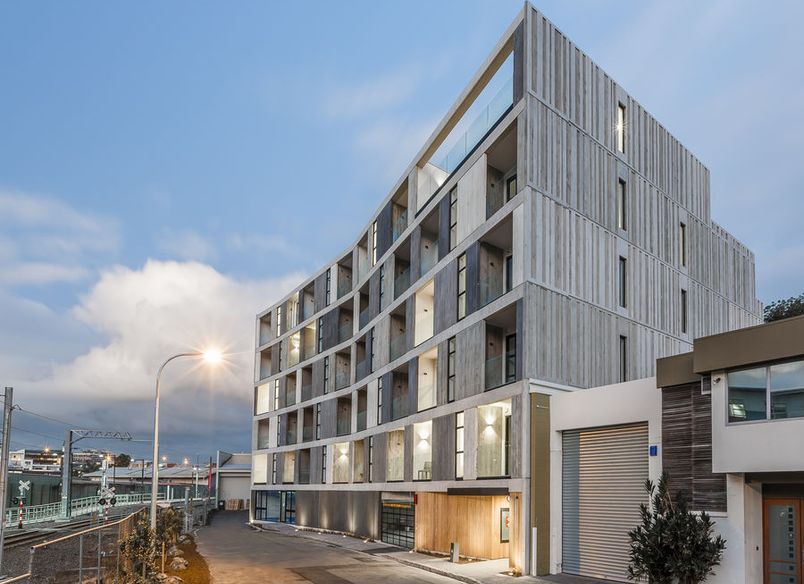 Station R Apartments