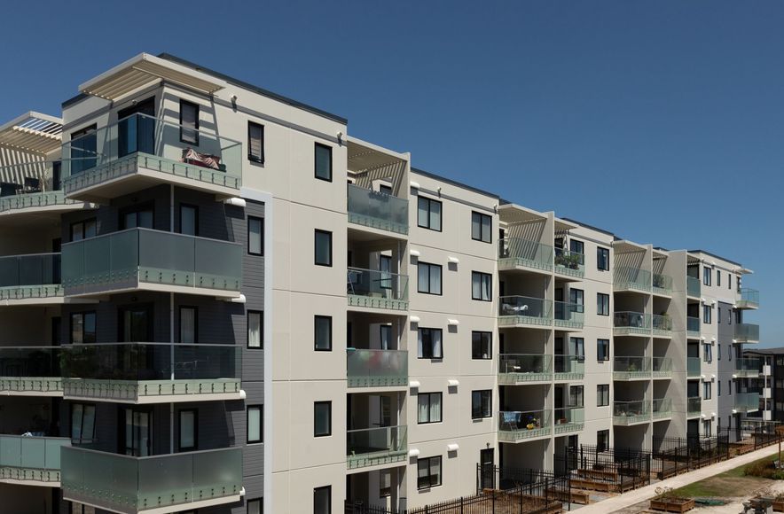 Leroy Suites