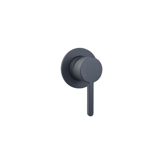 Studio Pin Lever Bath/Shower Mixer