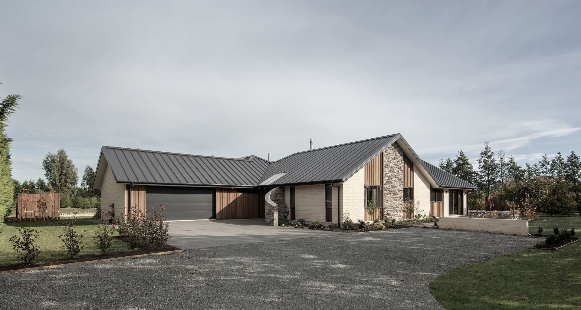 Style & Sustainability with Solar-Rib® banner
