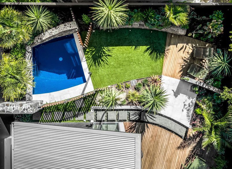 Sumner Courtyard