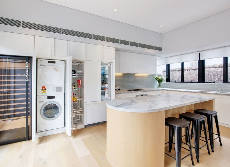 Sun-filled Apartment Nestled in Queens Park
