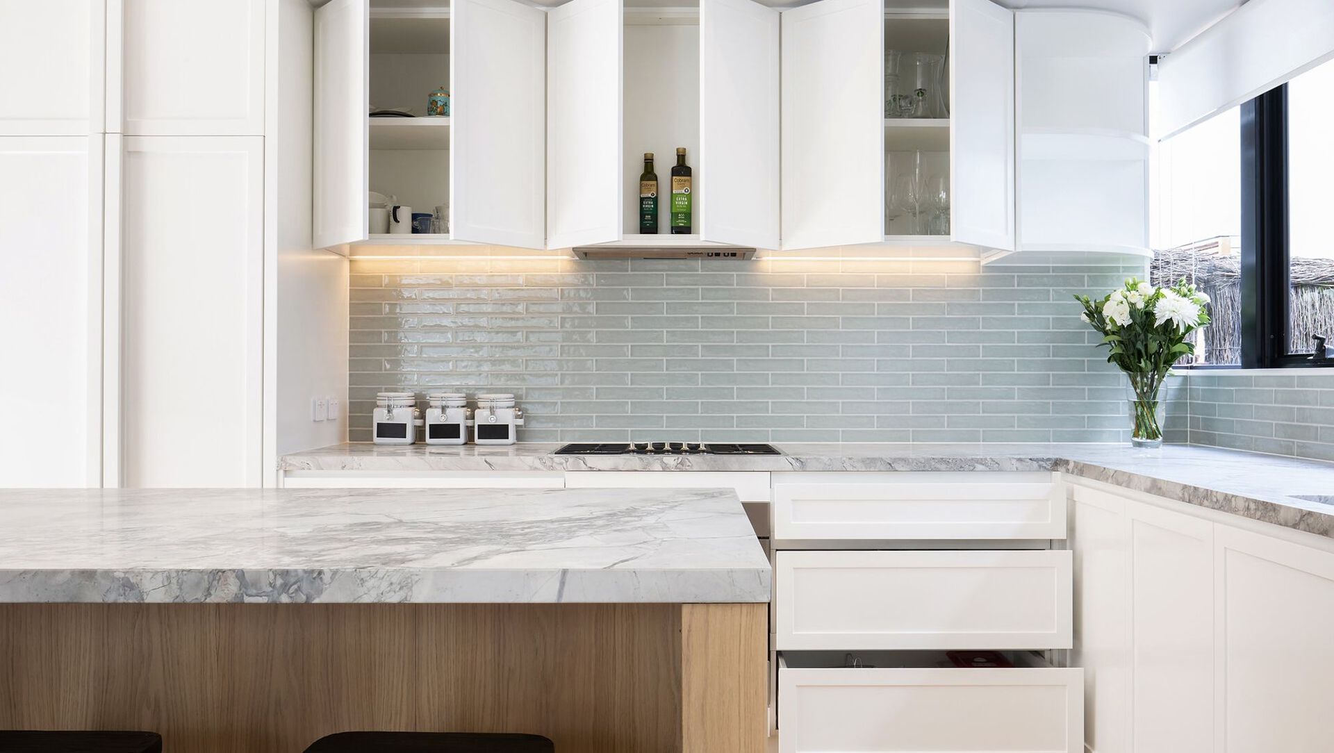 Sun-filled Apartment Nestled in Queens Park banner