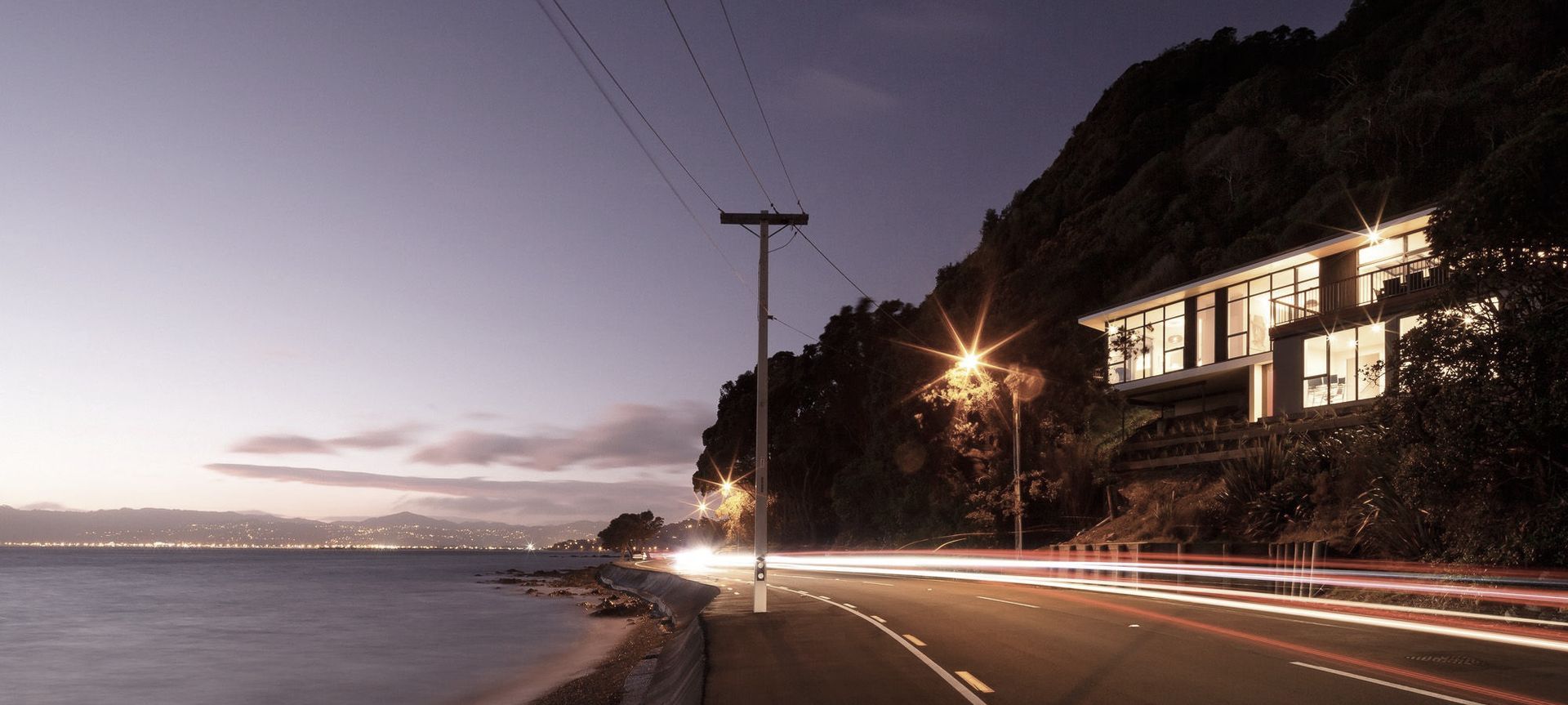 Sunshine Bay House banner