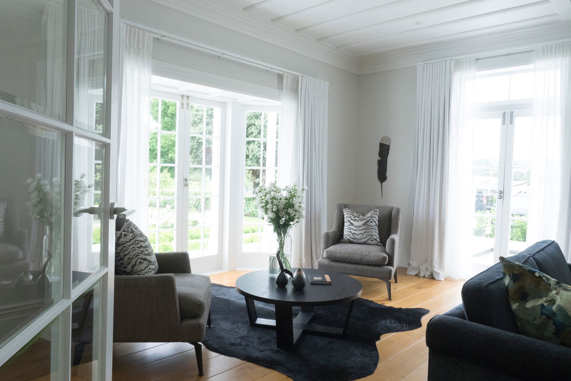 Sitting area with view of the garden