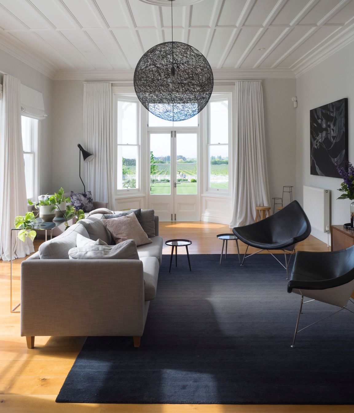 Relaxed Lounging with stunning view of the vineyards.