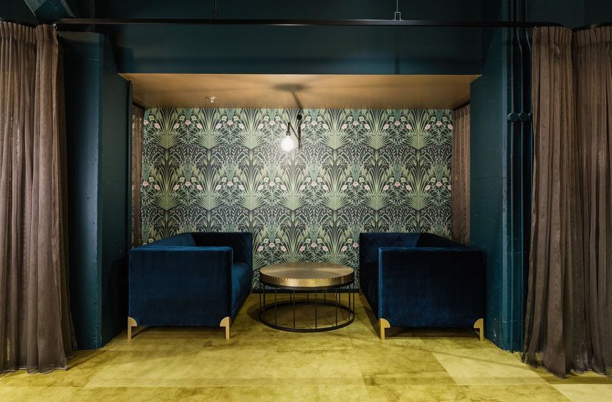 TSB TR Lounge