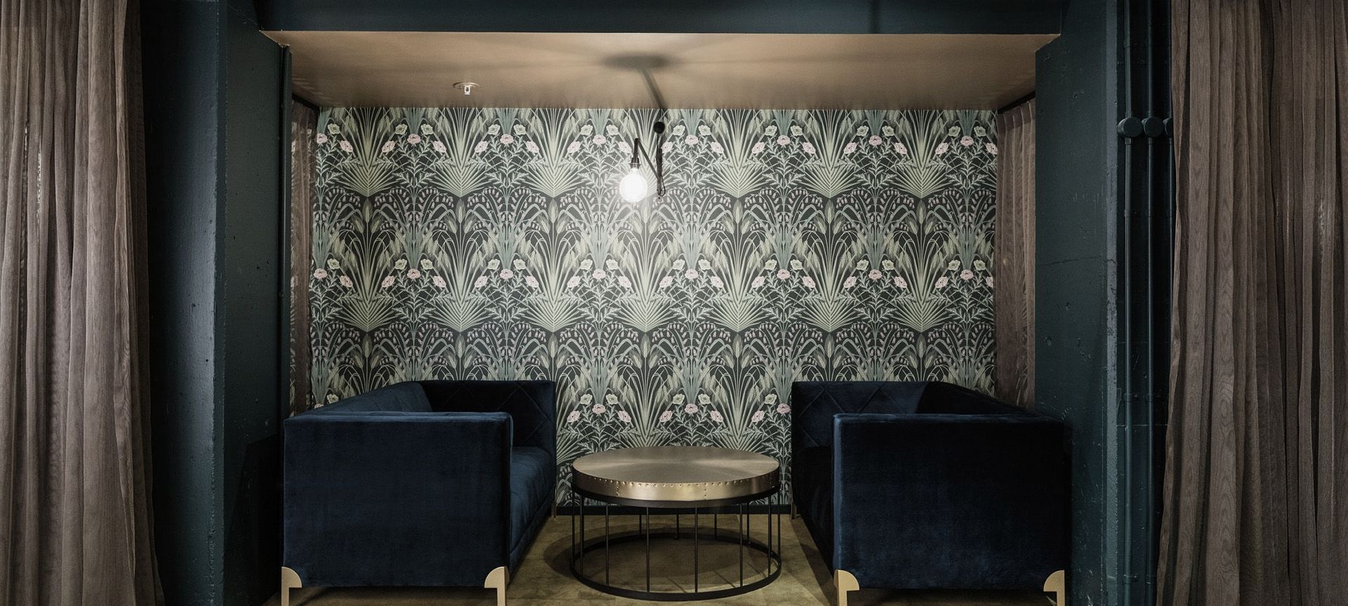 TSB TR Lounge banner