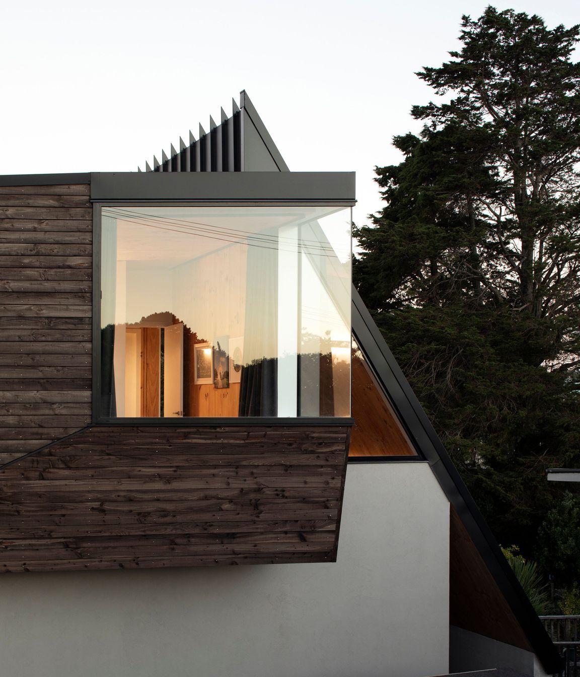 The design addressed close proximity to neighbours, access and orientation.