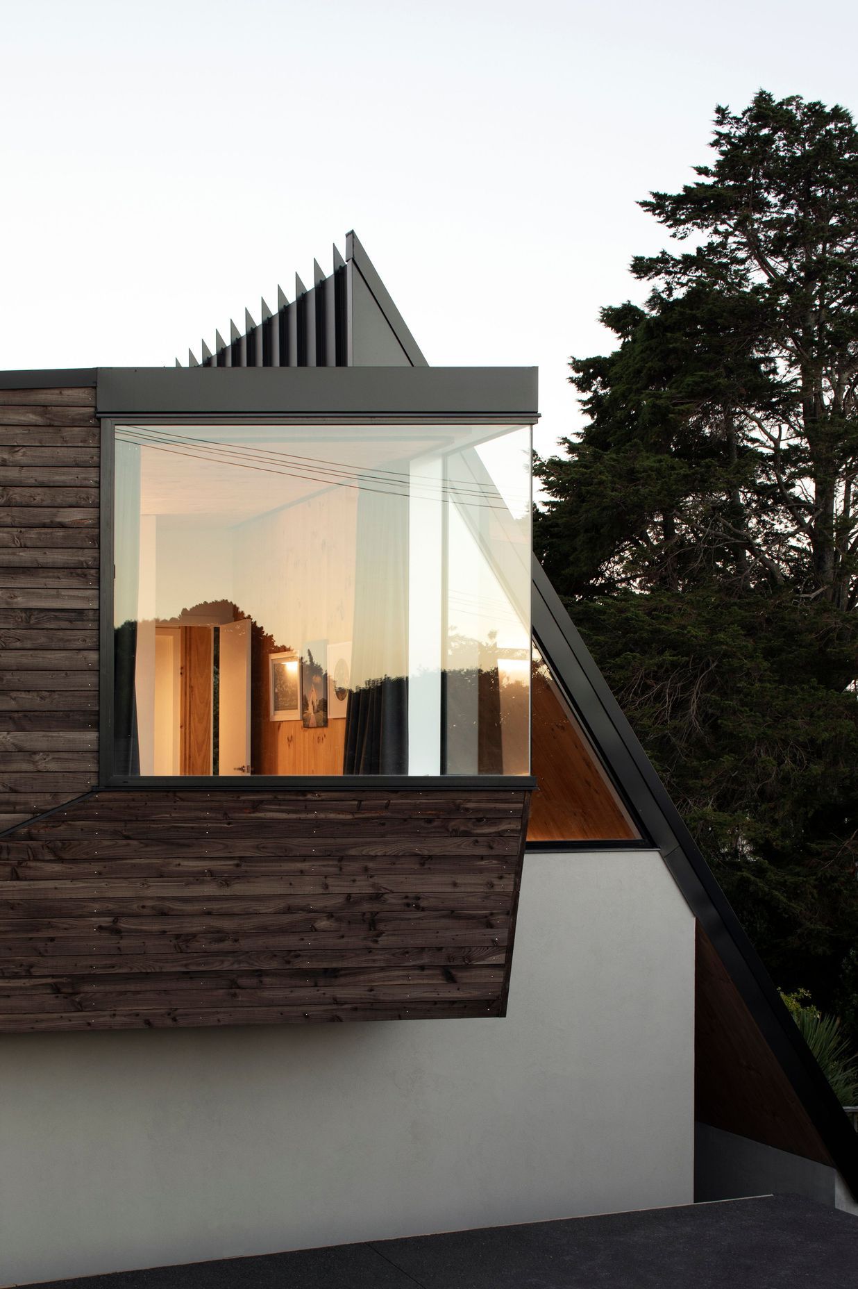 The design addressed close proximity to neighbours, access and orientation.