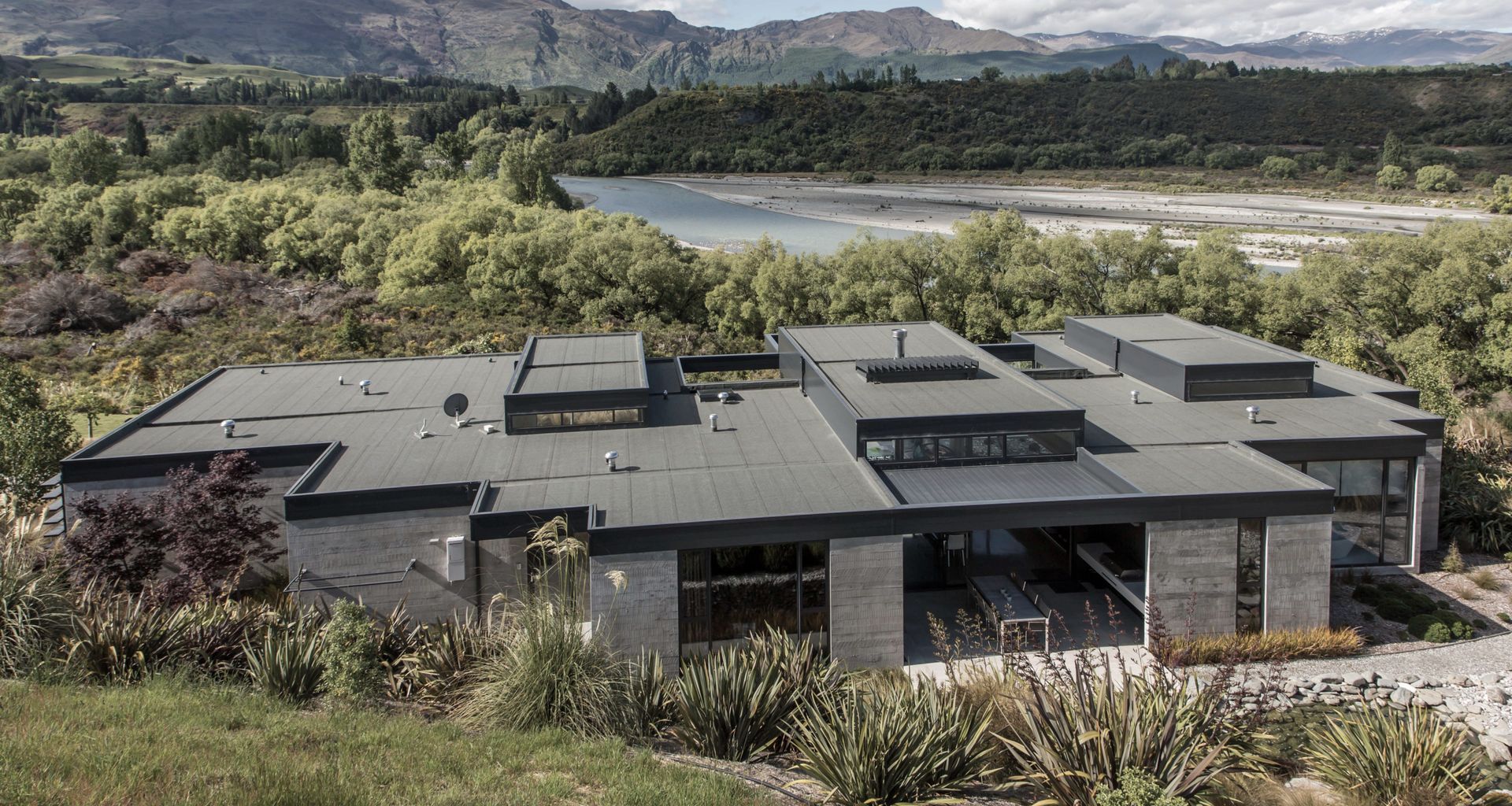 Tucker Beach house | Gary Todd Architecture banner