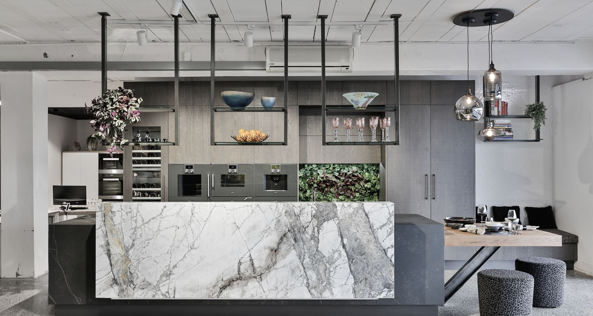 Newmarket Showroom Kitchen - Modern banner