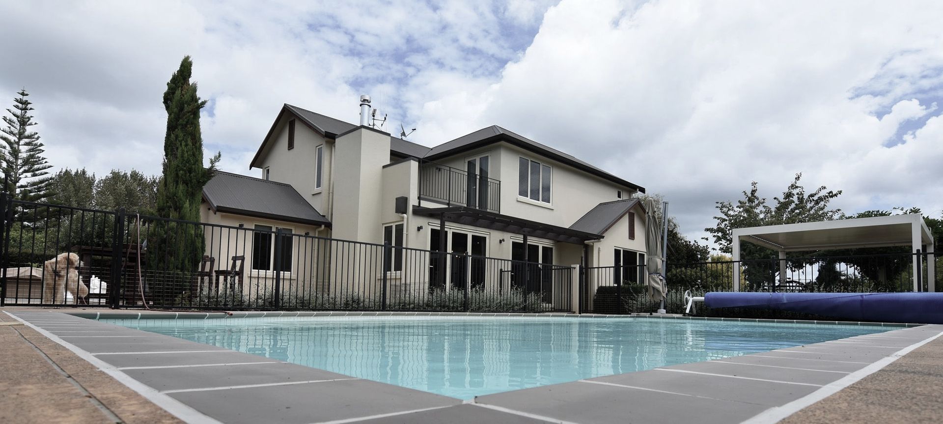 Luxury & Lifestyle - Tamahere banner