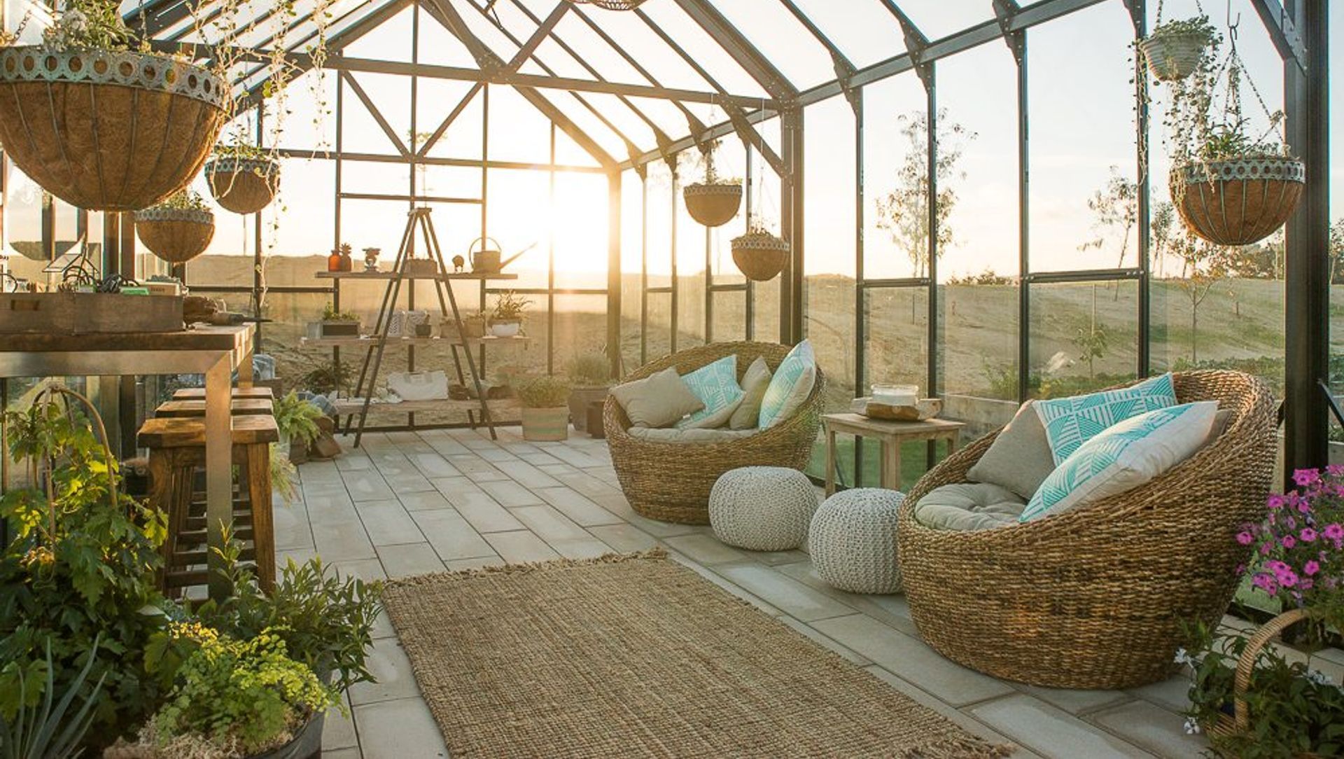 Tara Iti Glasshouse banner
