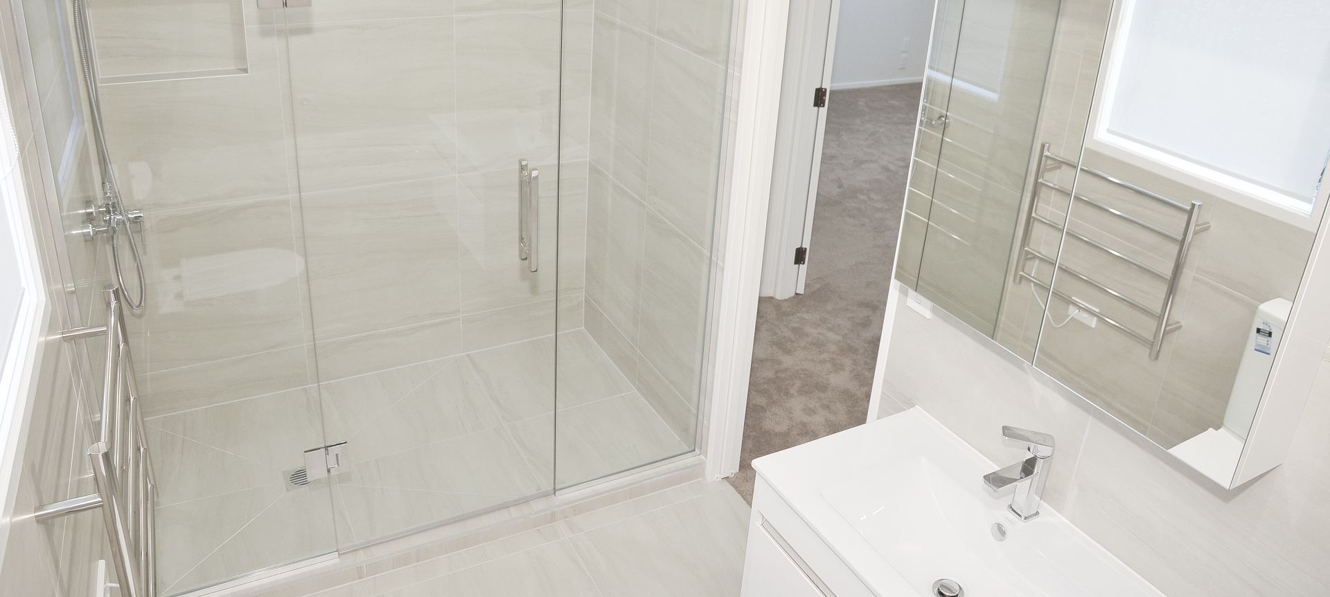 Target Road, Auckland Bathroom Renovation banner