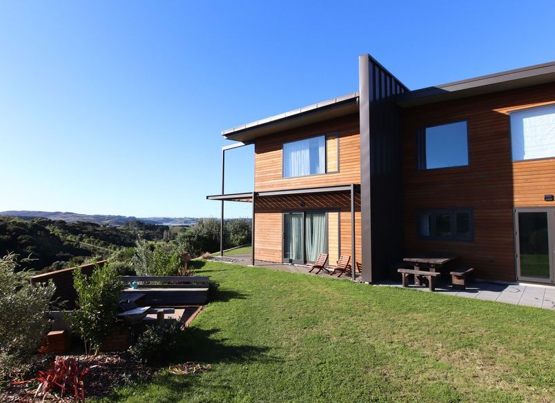 Te Ahiawa House