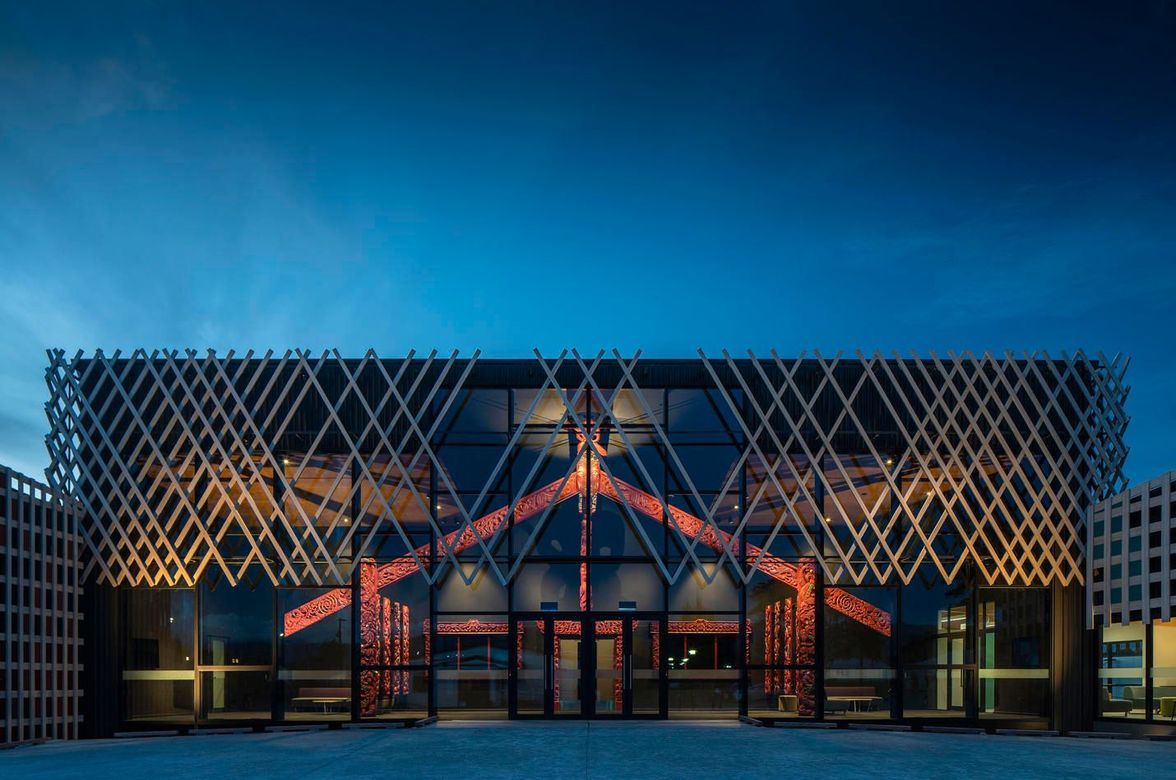 Te Ara a Tāwhaki