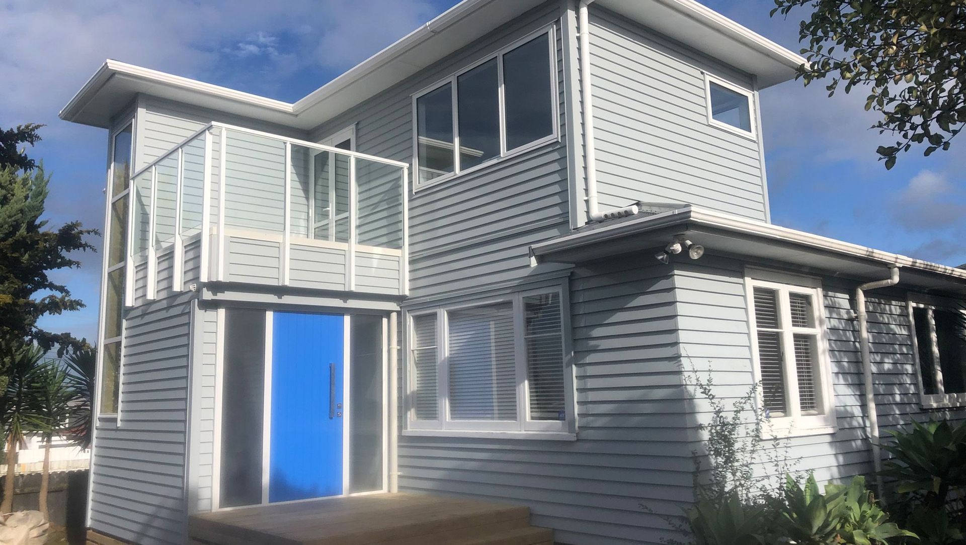 Te Atatu Road Second Storey banner