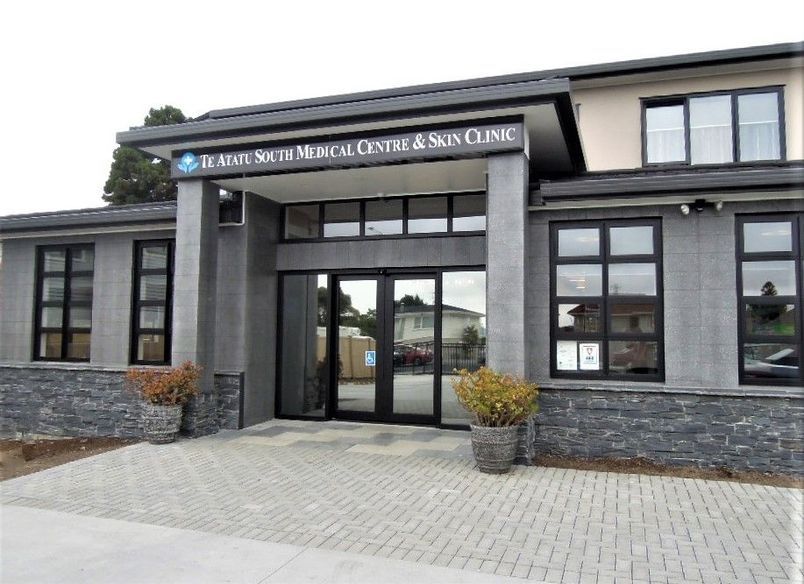 Te Atatu South Medical Centre and Apartments