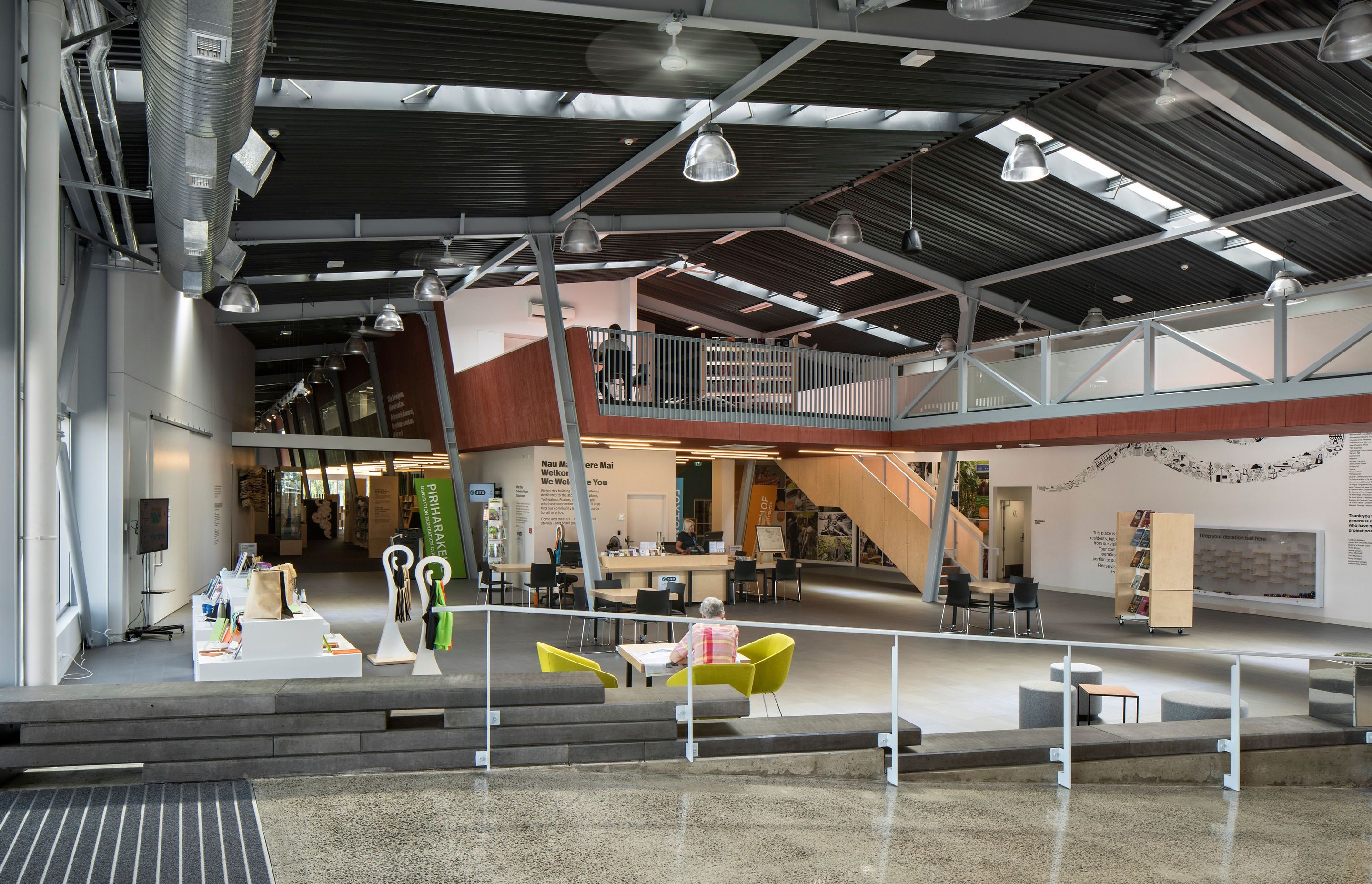 Entry main space
