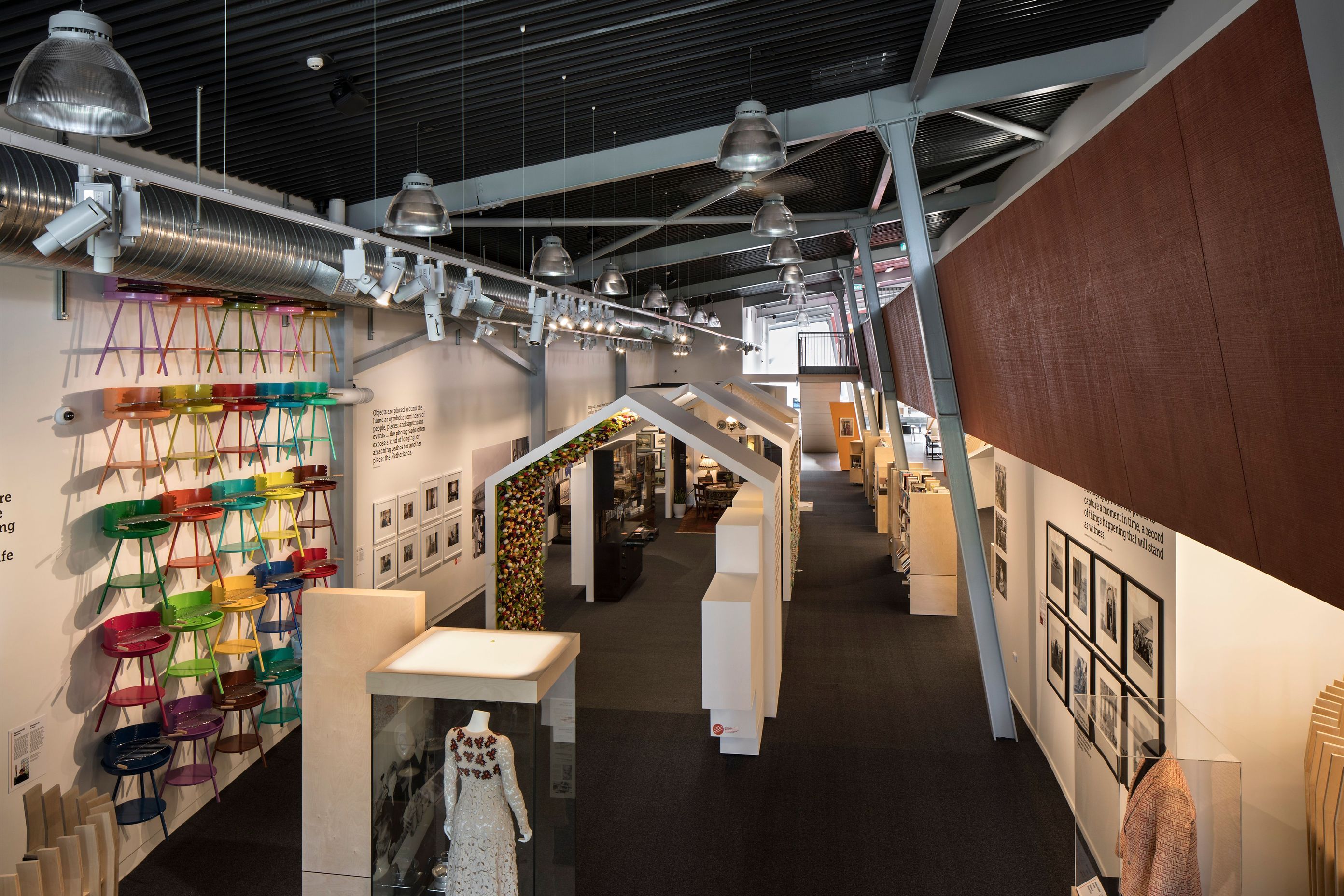 Dutch Gallery 
