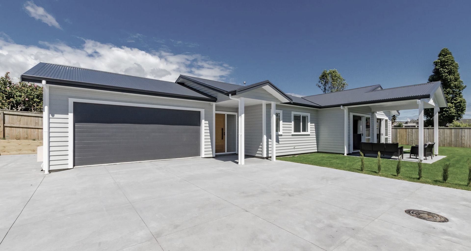 TeMoana Rd - NEW BUILD banner