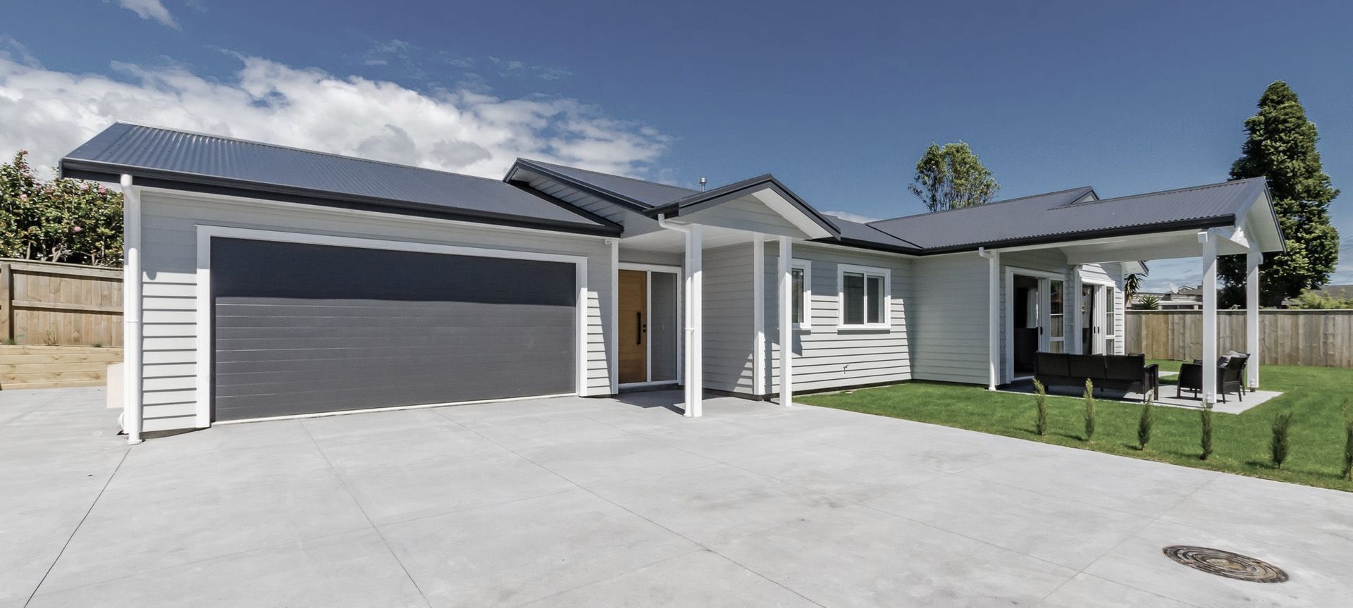TeMoana Rd - NEW BUILD banner