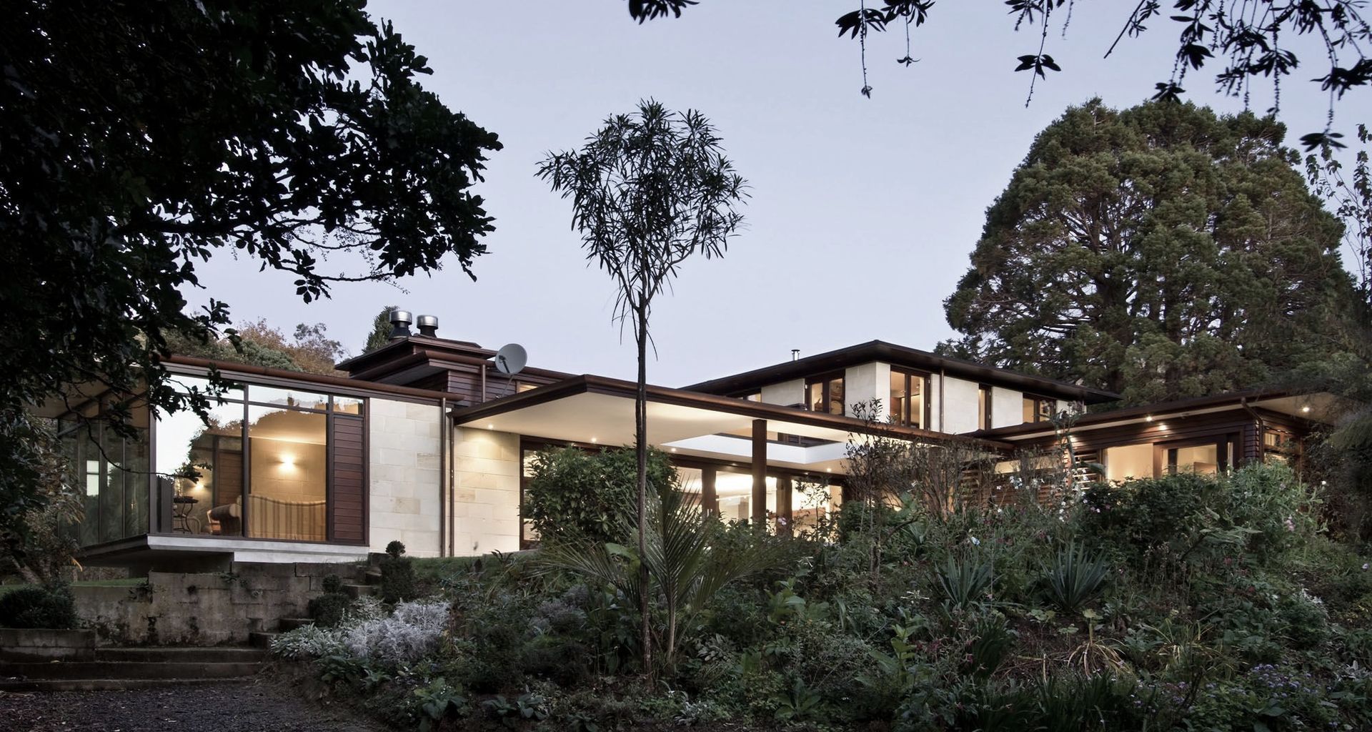 Te Rama House banner