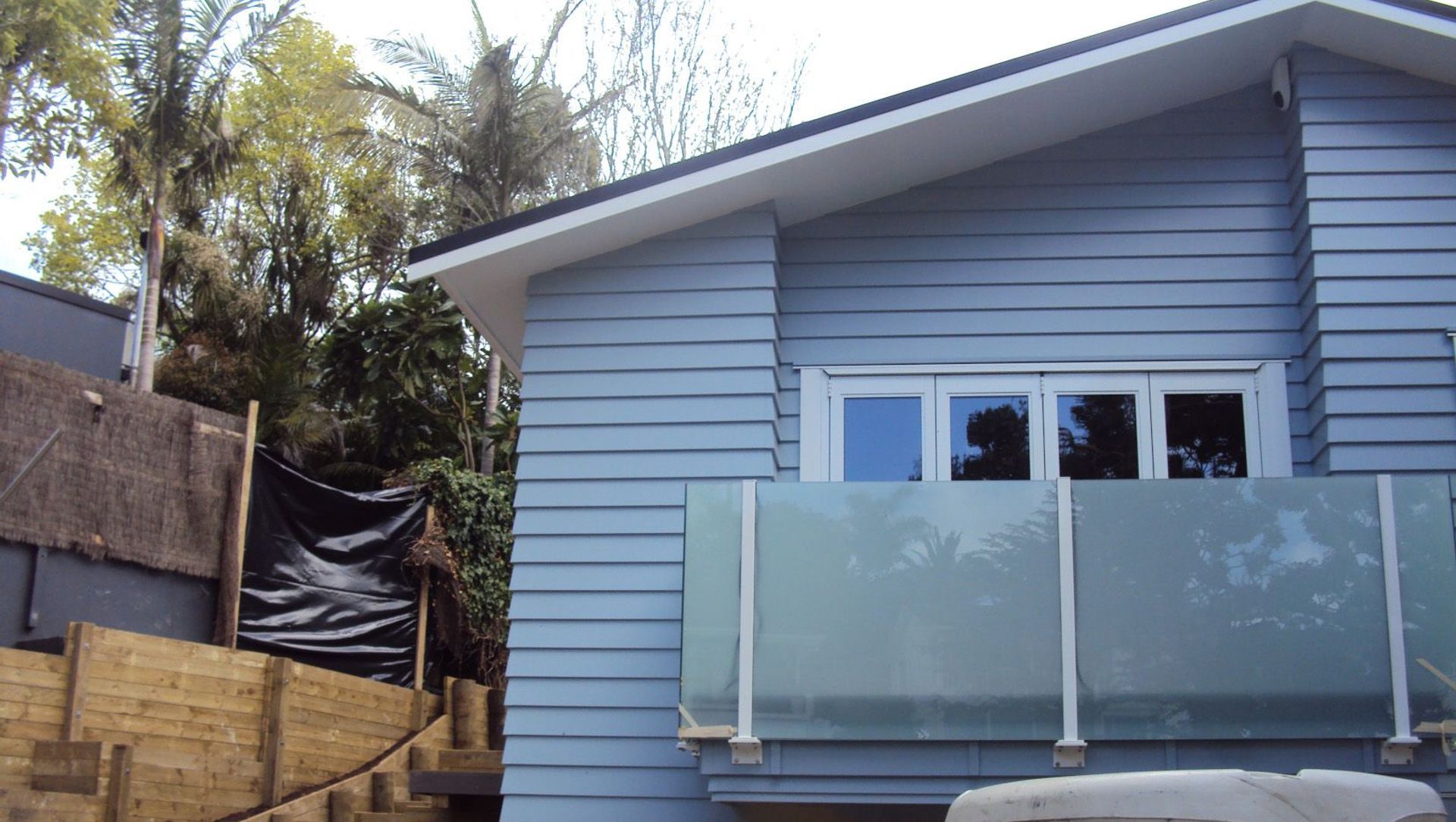 The Glen, Remuera banner