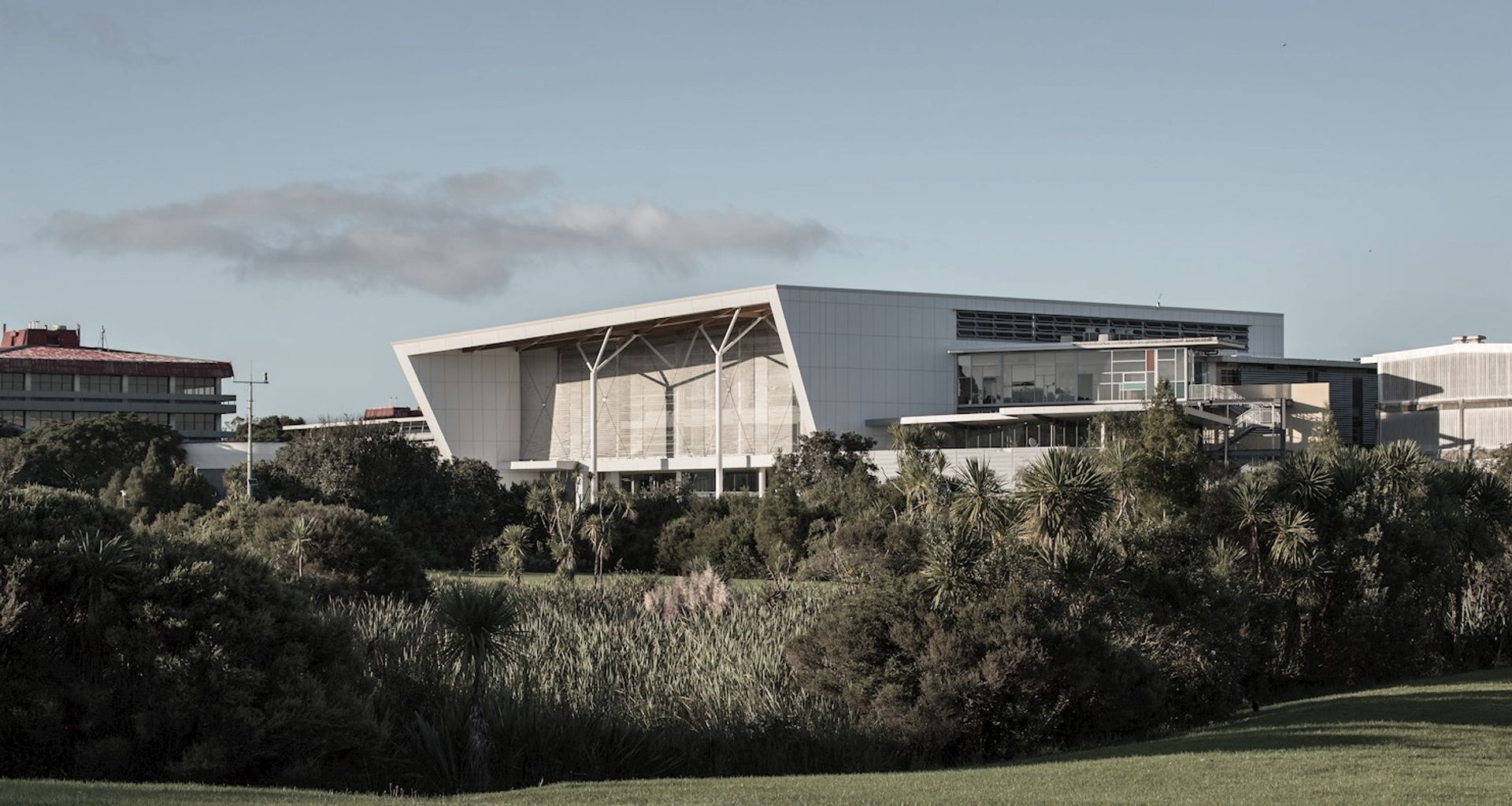 The Hub, Unitec banner