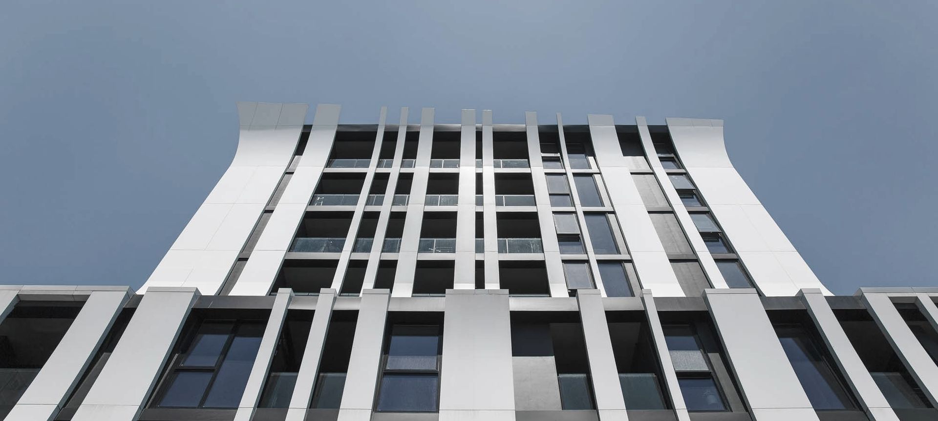 The Lantern Apartments banner