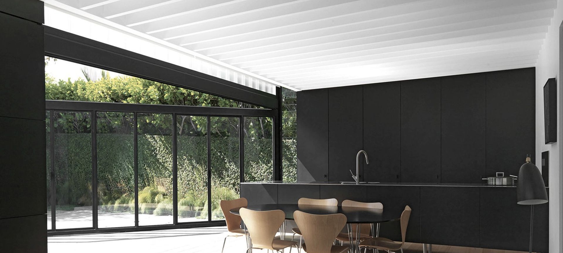 The Lightbox: a villa transformed banner