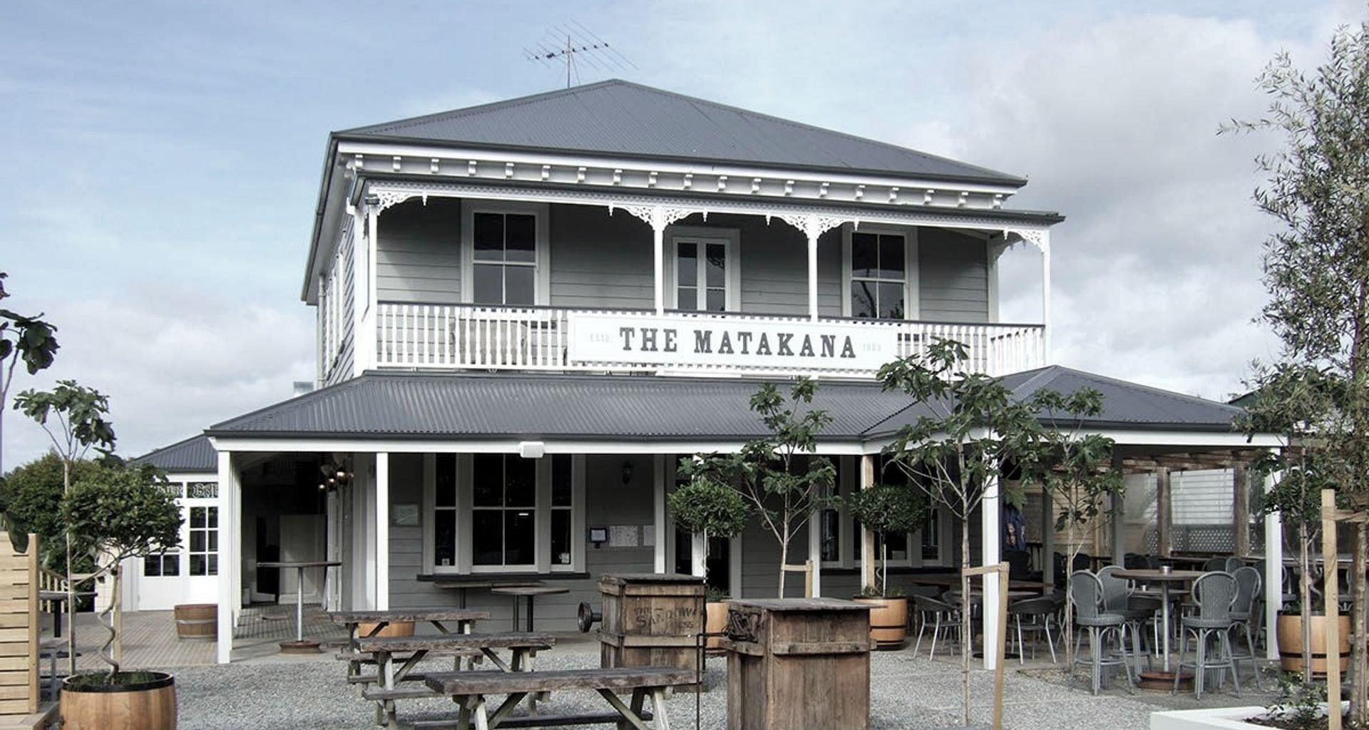 The Matakana Village Pub banner