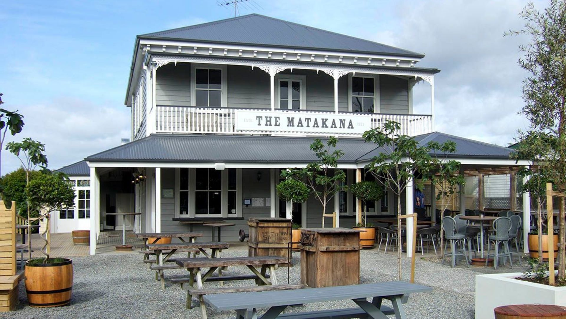 The Matakana Village Pub banner