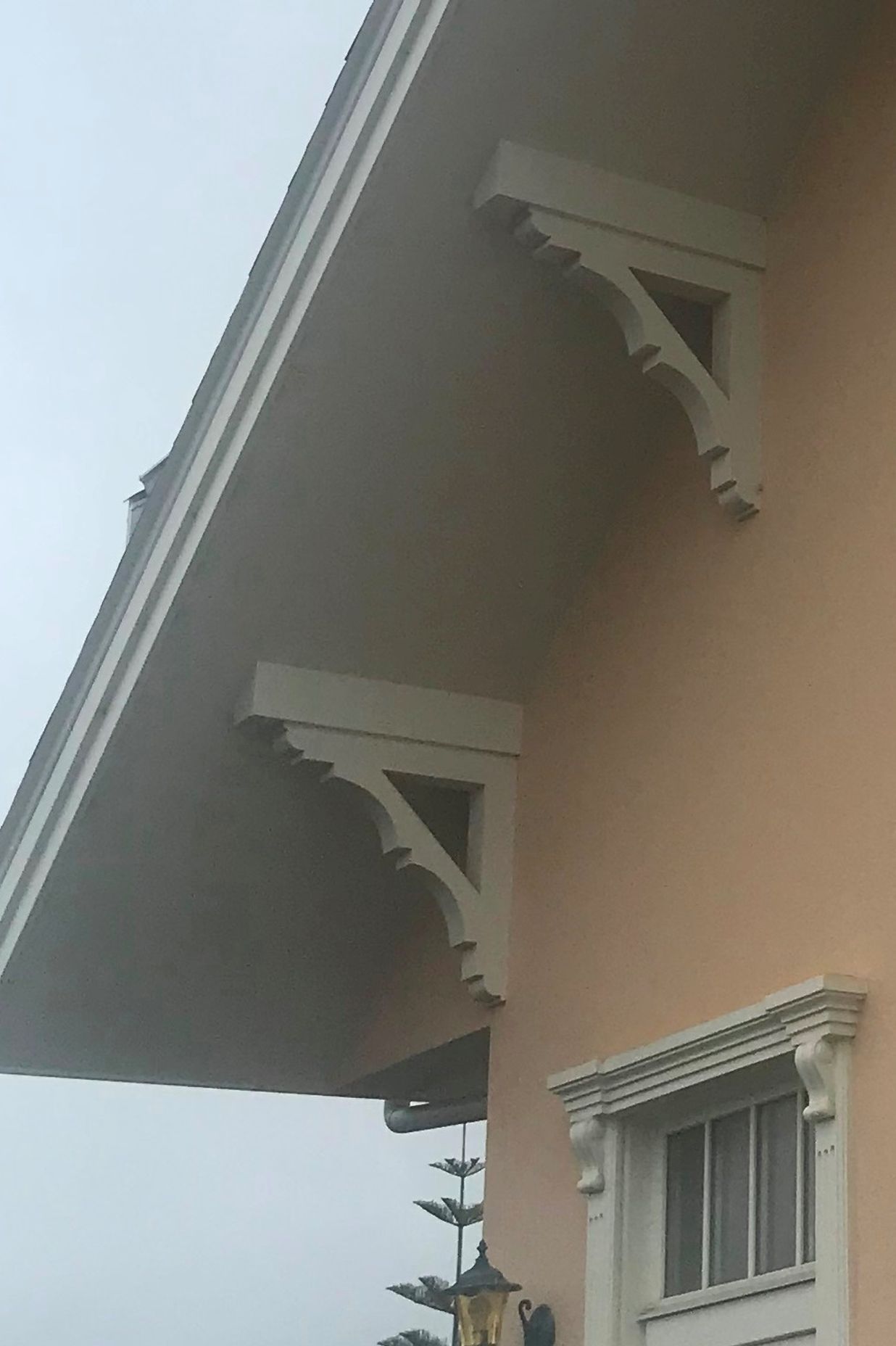 Gable false brackets in situ