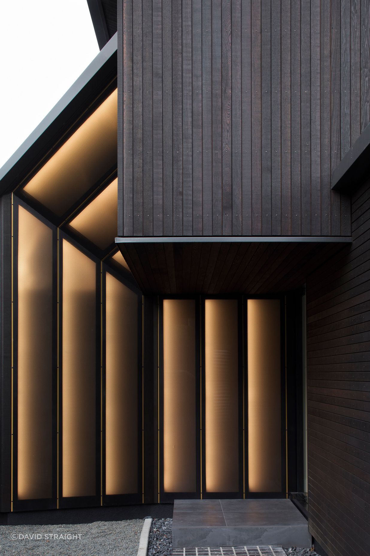 The mesh creates a fabric-like bias through directional back lighting