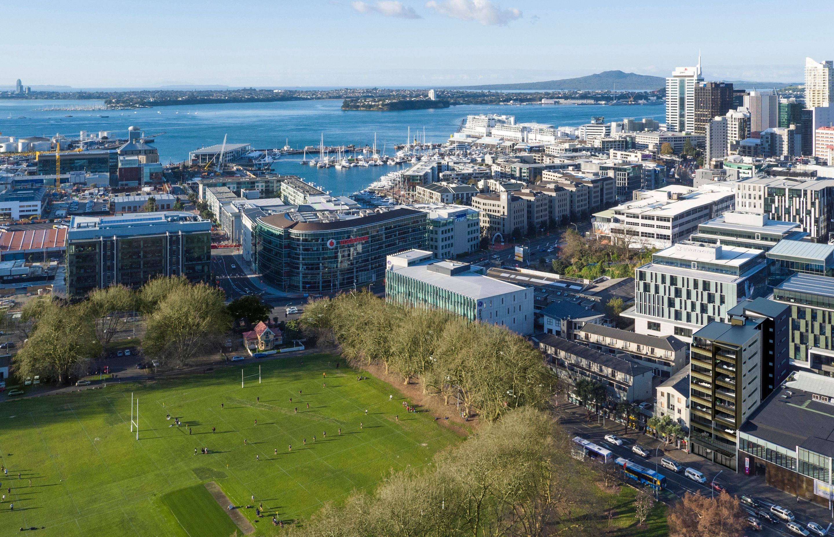 The Vulcan apartments sit at the intersection of Wynyard Quarter, Victoria Quarter, The Viaduct and the CBD, offering myriad lifestyle options and a true city experience.