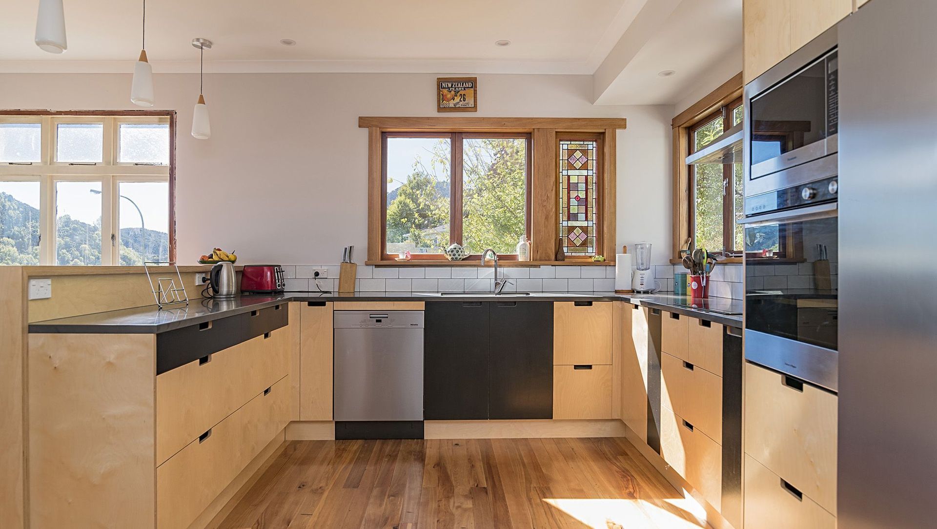 Thornston Kitchen banner