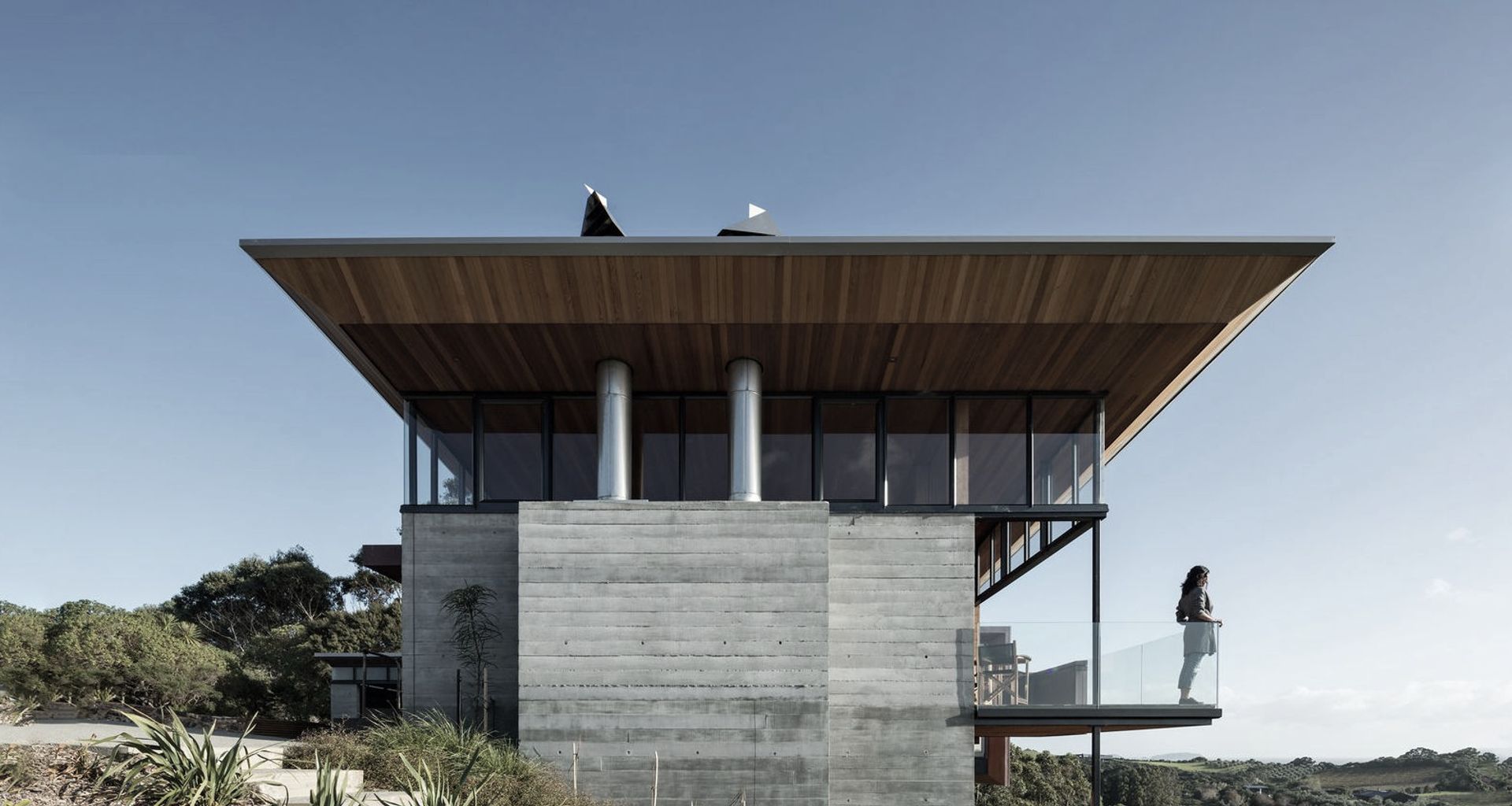 Oneroa House banner