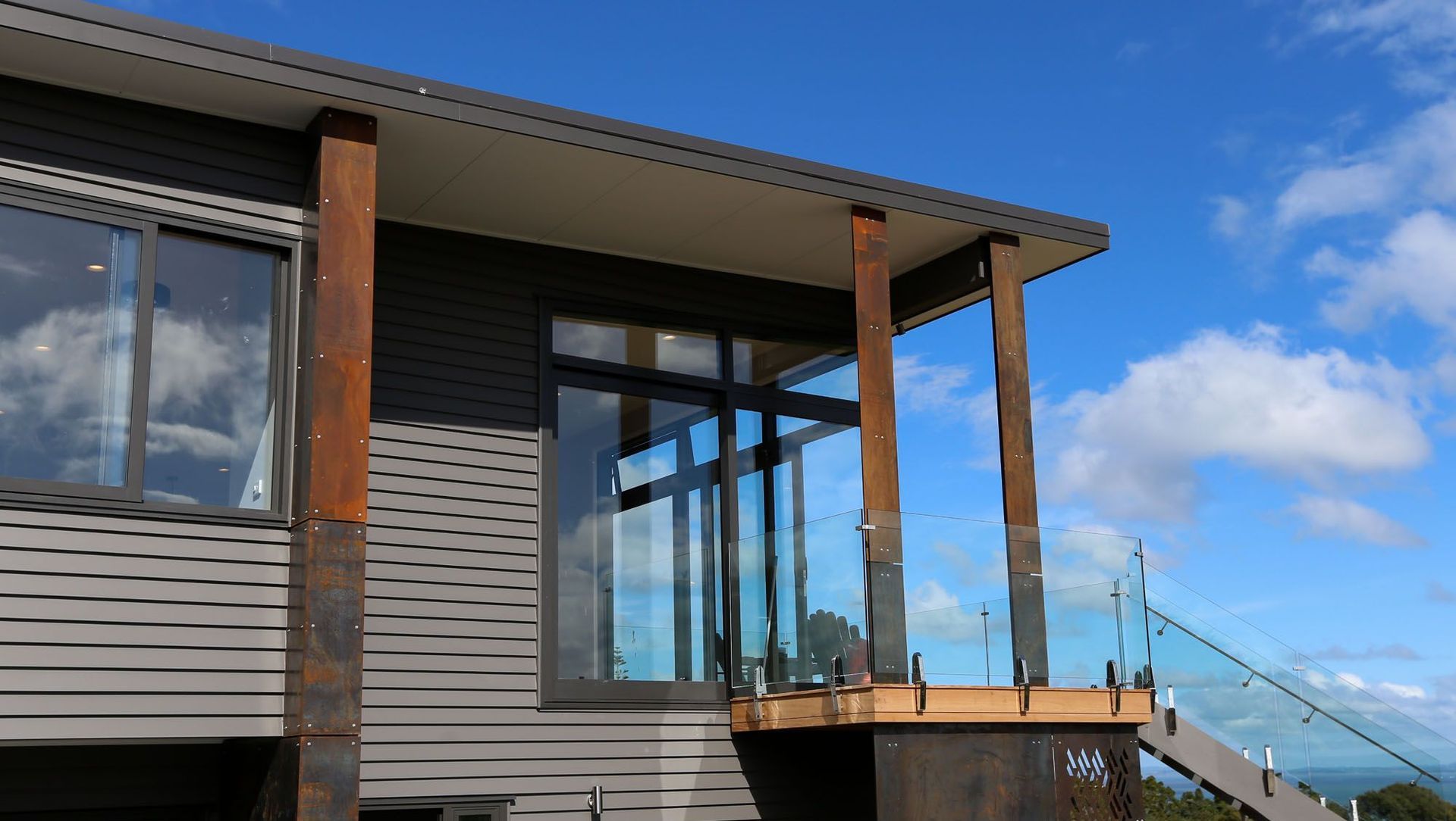 Titirangi Home banner