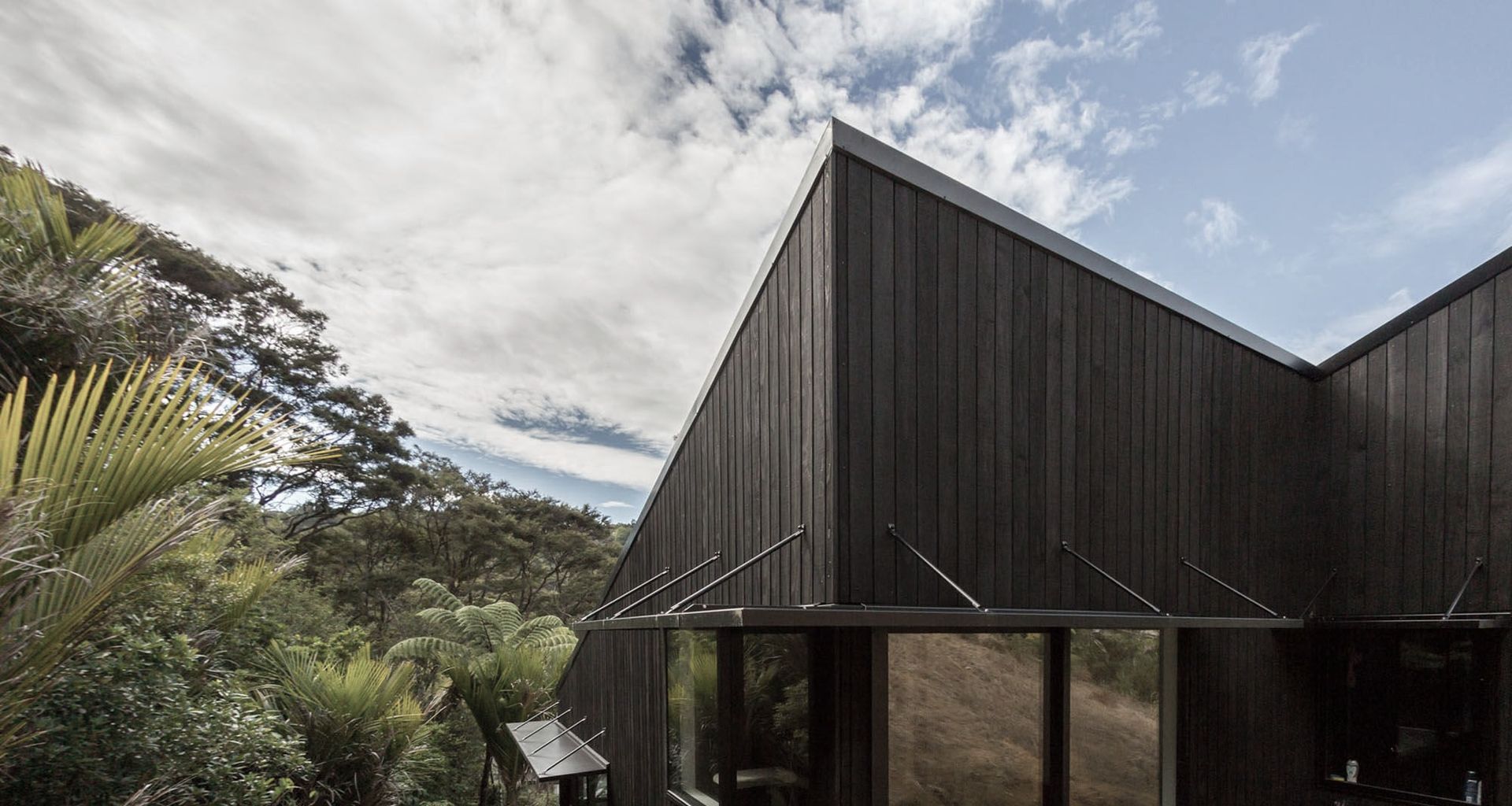 Titirangi Home banner