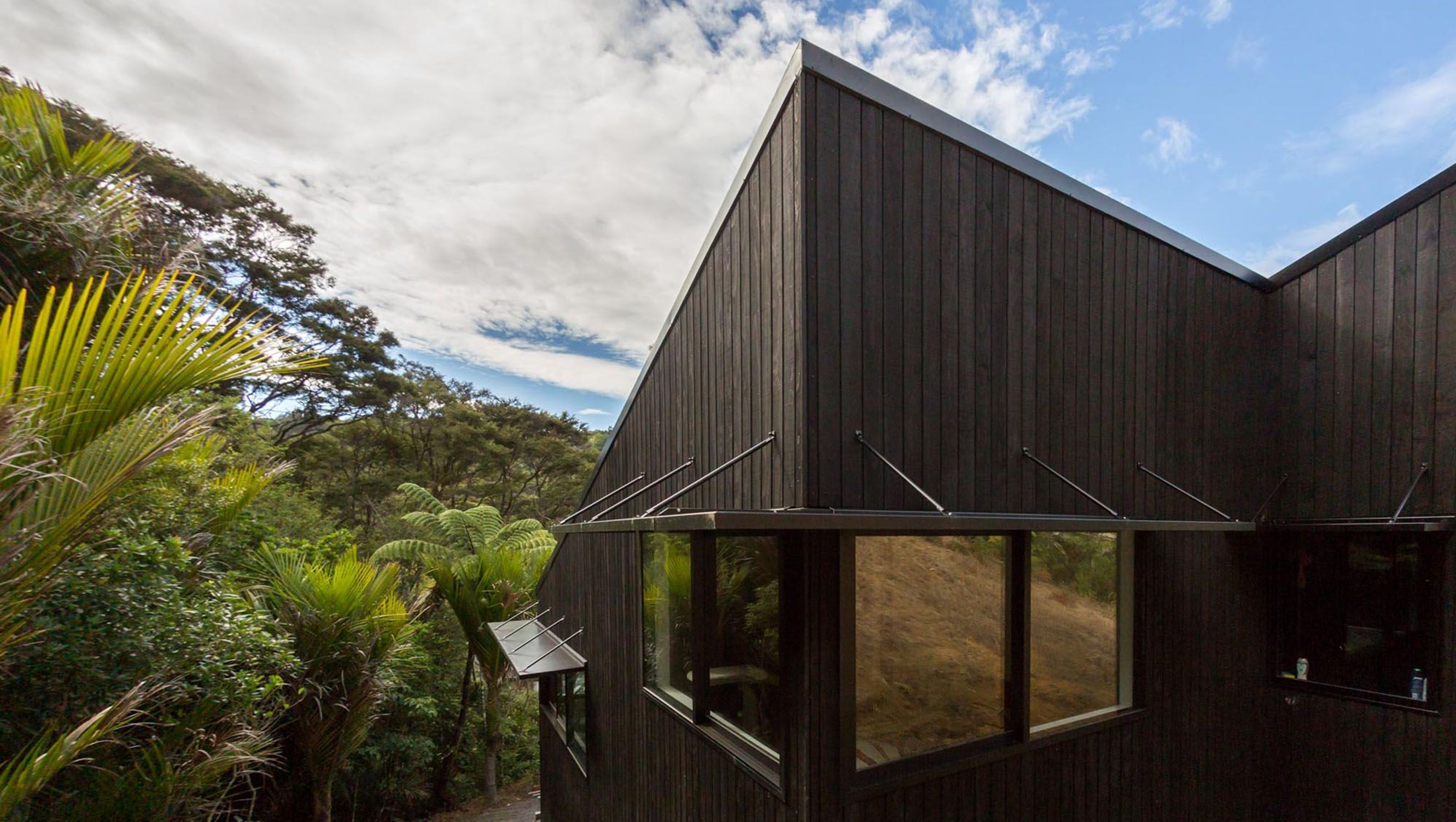 Titirangi Home