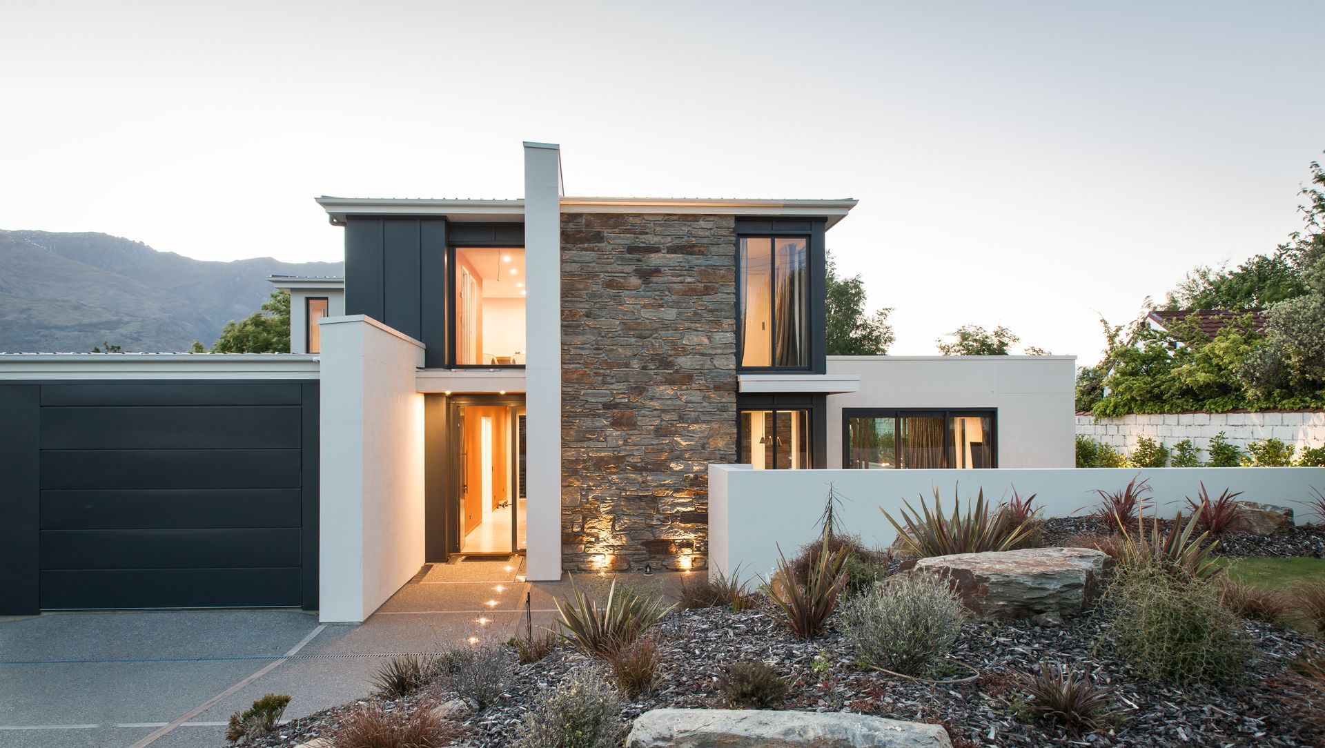 Totara Terrace House Wanaka banner
