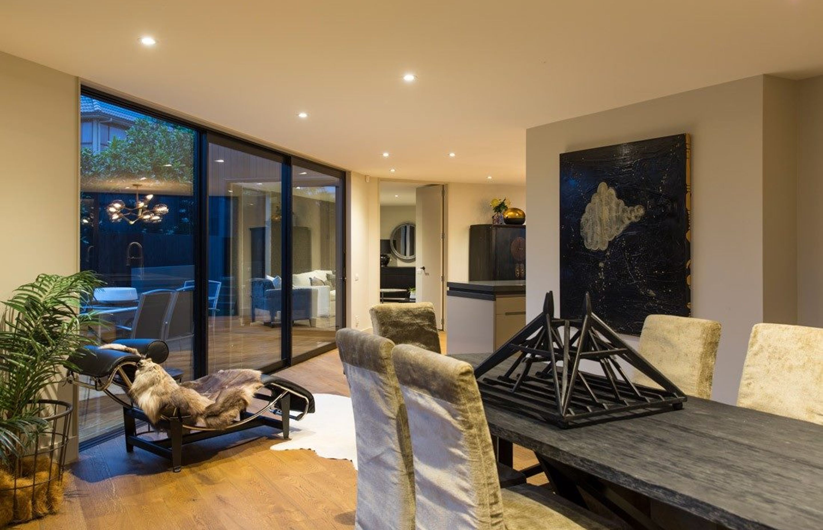 Towai II - Light Feature Engineered European Oak finished w/ Oil in 'Castle Brown'