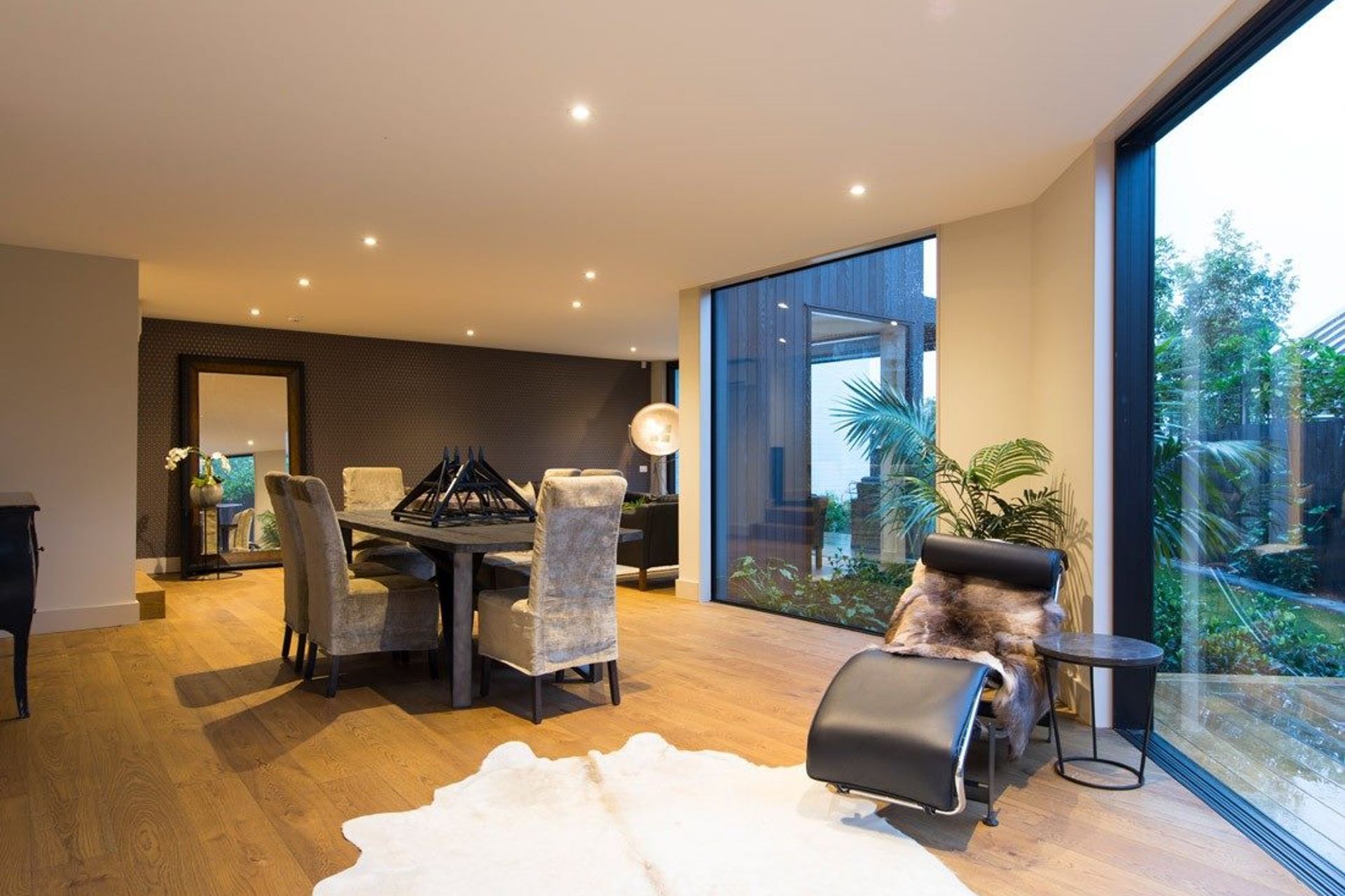 Towai II - Light Feature Engineered European Oak finished w/ Oil in 'Castle Brown'