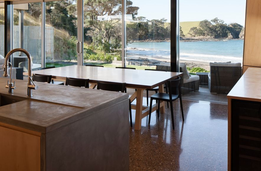 Fe3O4 House, Northland