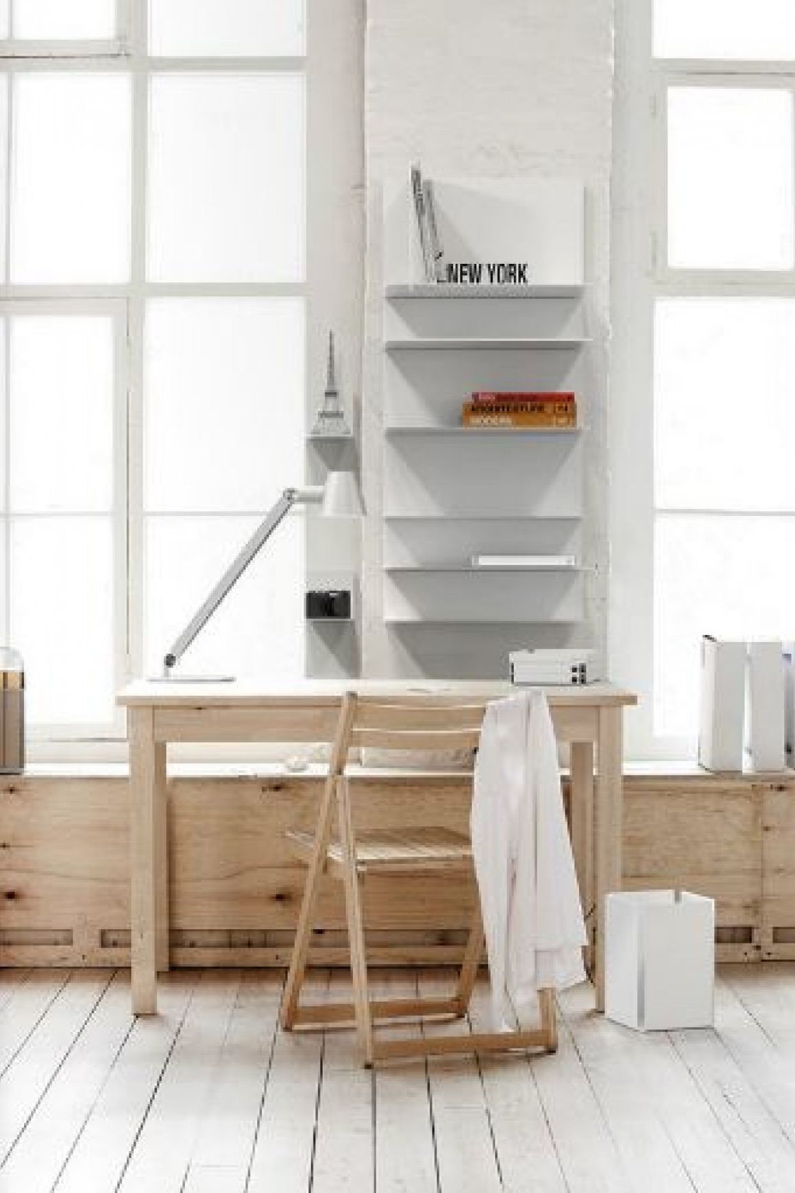 UNU Shelving