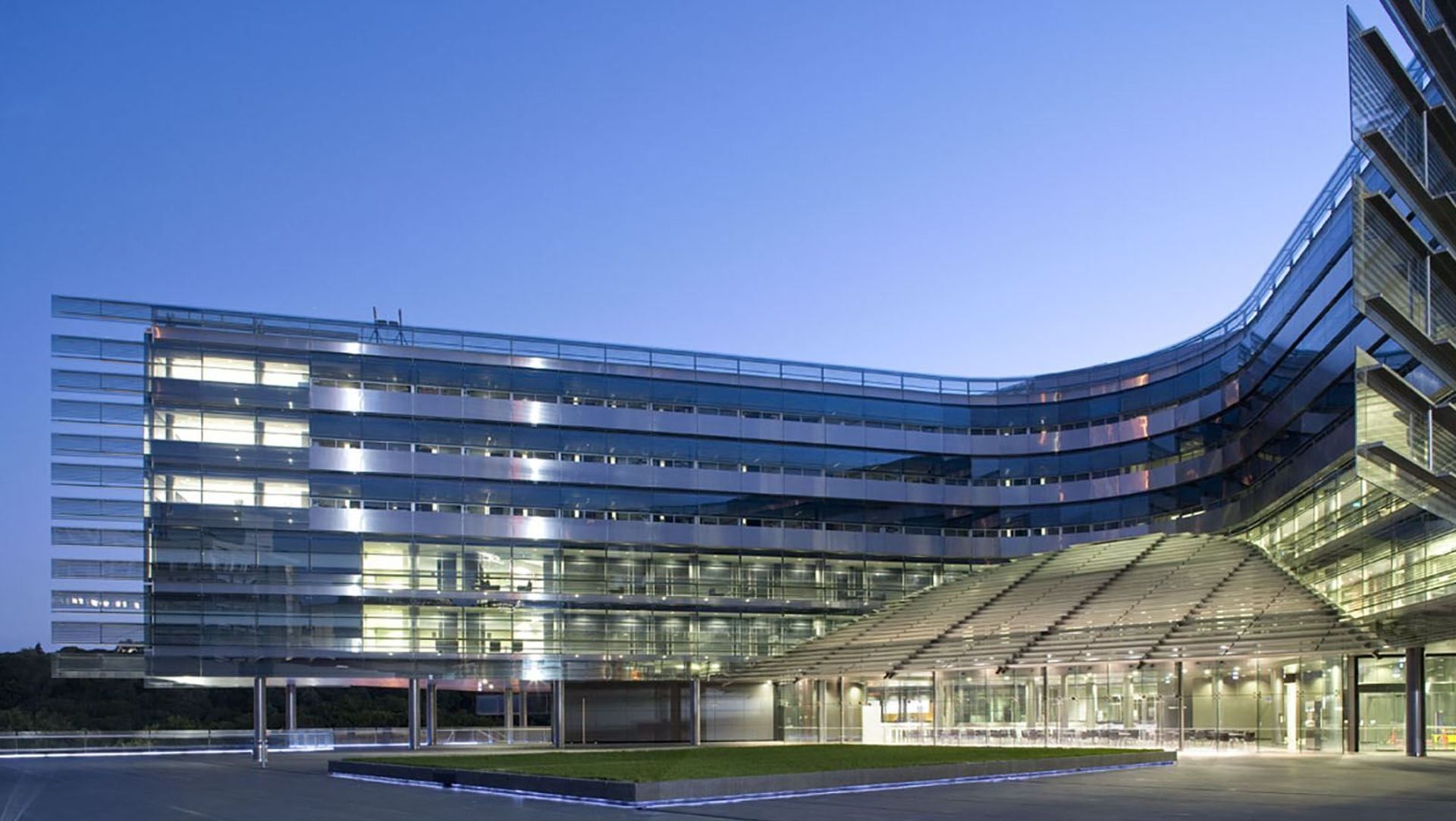 University of Auckland Business School banner