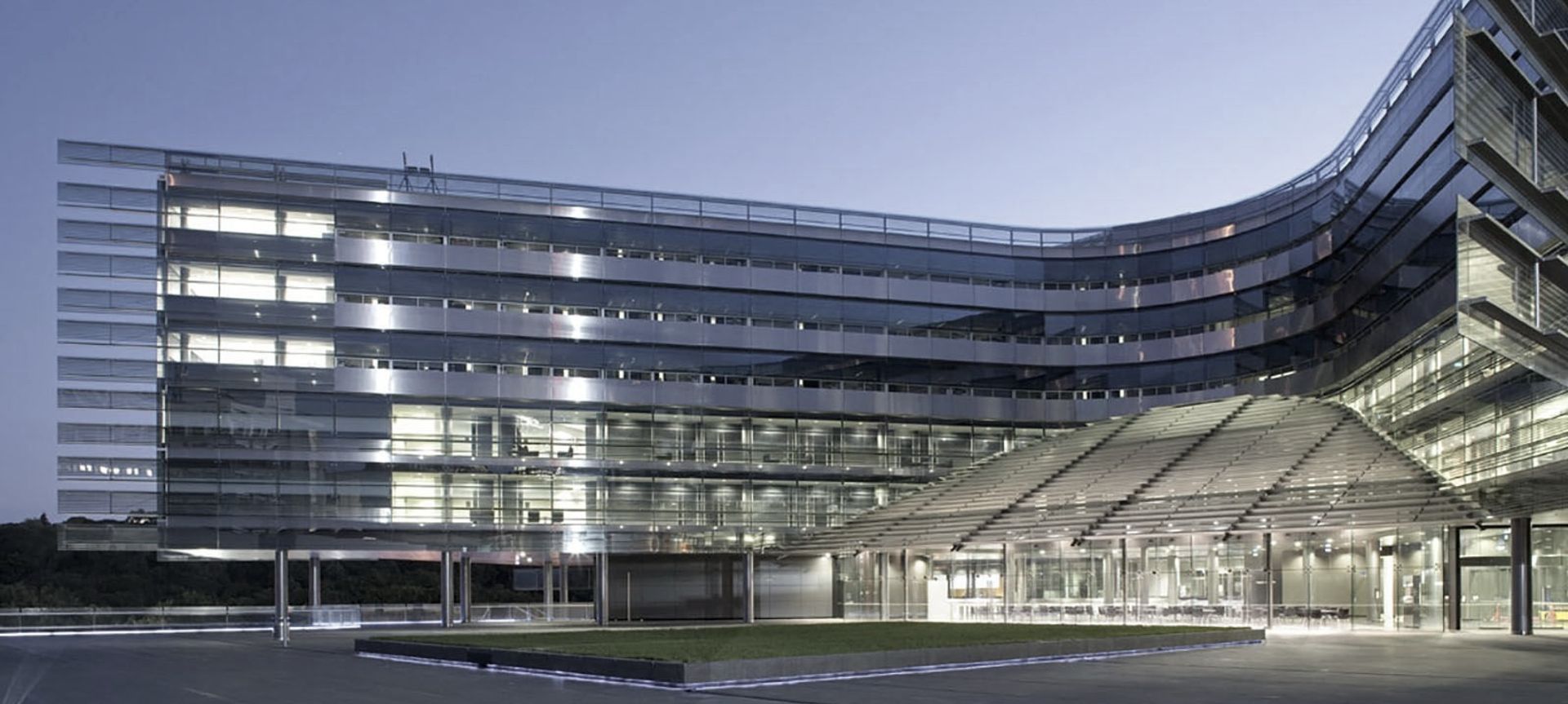 University of Auckland Business School banner